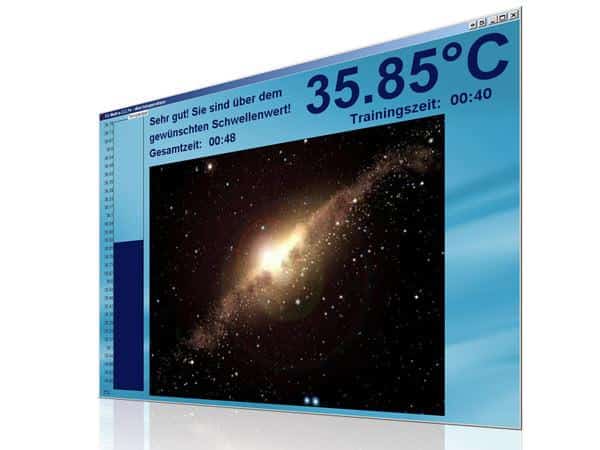 Screenshot: Trainingsbildschirm zeigt 35,85 °C über dem Schwellenwert, Galaxienbild im Hintergrund